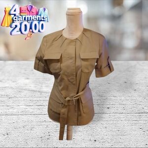 Michael kors snap/belted/4 pocket/ safari shirt. Khaki color size 6